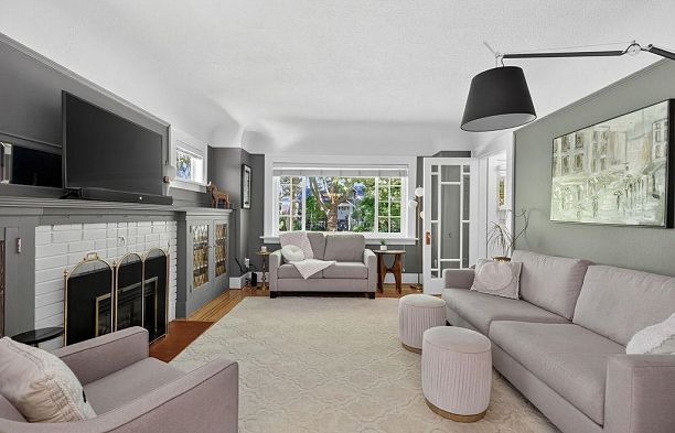 3658 W 26th Avenue Dunbar