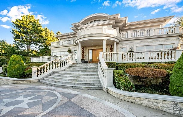 4788 Belmont Avenue Point Grey