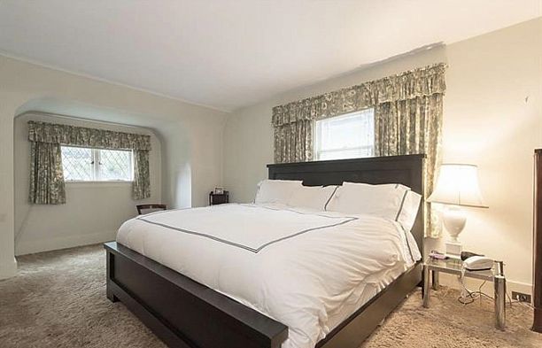 5870 Cartier Street South Granville