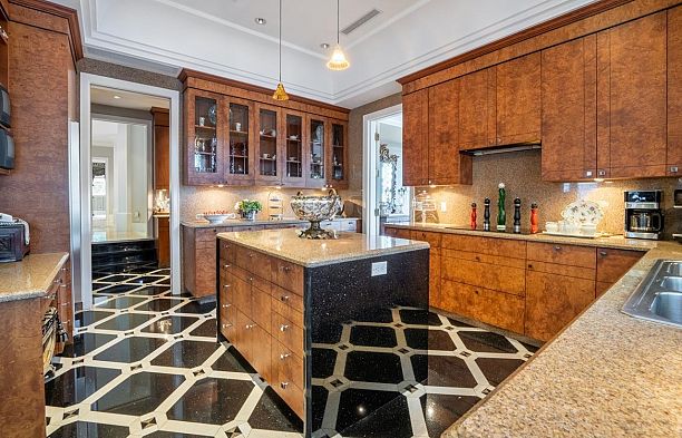 4788 Belmont Avenue Point Grey