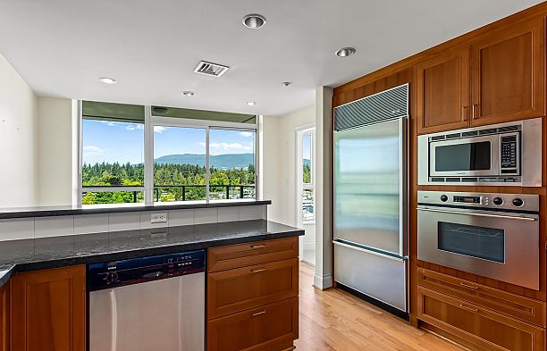 602 1777 Bayshore Drive Coal Harbour