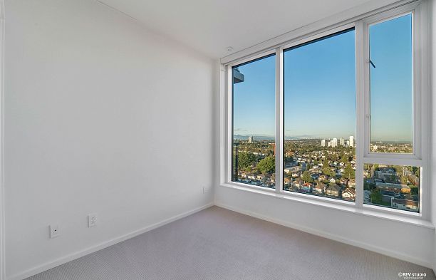 1108 8555 Granville Street S.W. Marine