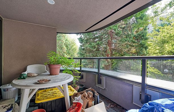 41 1425 Lamey's Mill Road False Creek