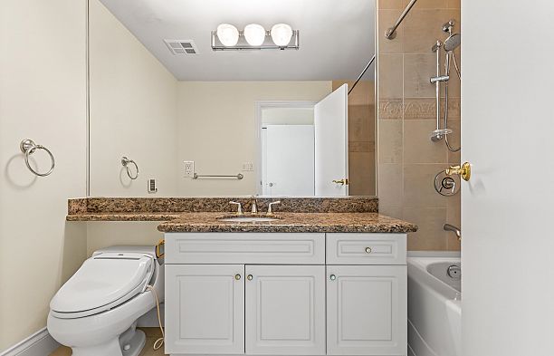 602 1777 Bayshore Drive Coal Harbour