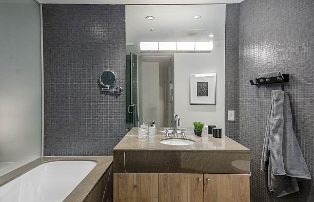 3405 1077 W Cordova Street Coal Harbour