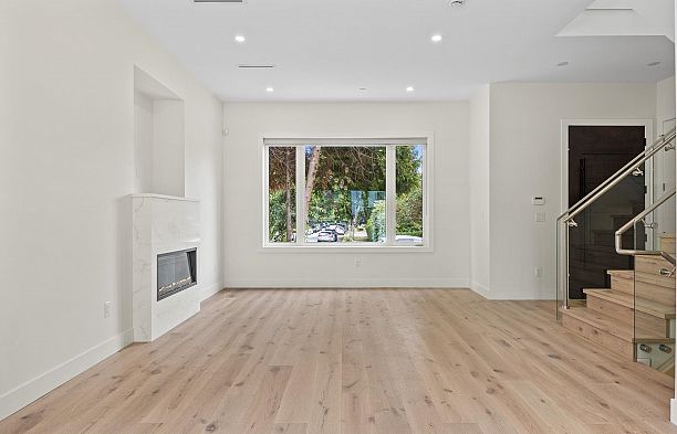 6009 Fremlin Street Oakridge VW