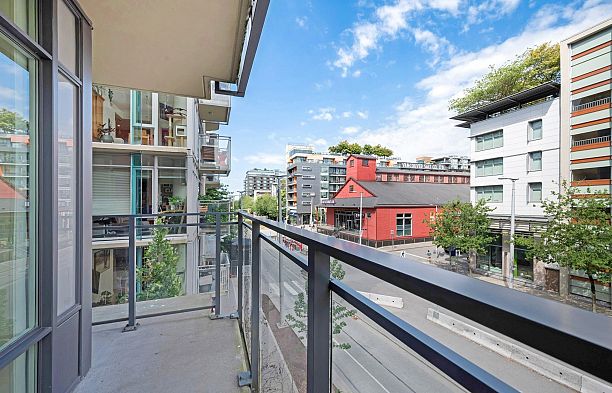 314 38 W 1st Avenue False Creek