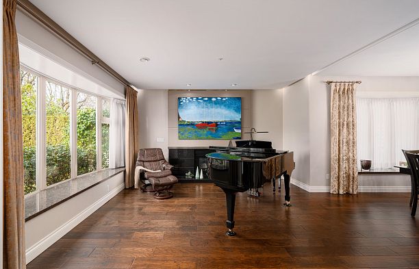 5566 Trafalgar Street Kerrisdale
