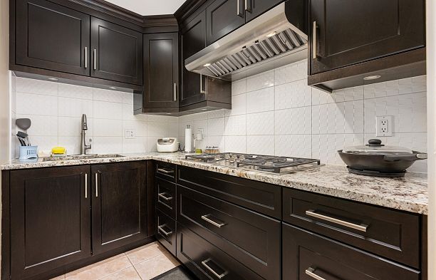 5566 Trafalgar Street Kerrisdale