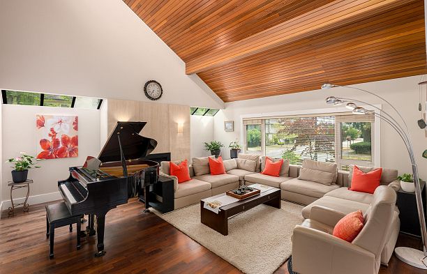 5483 Carnarvon Street Kerrisdale