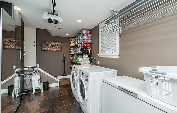 3821 W Broadway Point Grey