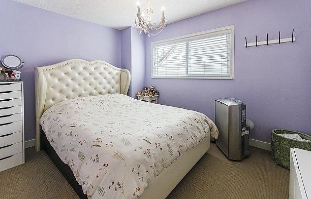 4063 W 33rd Avenue Dunbar