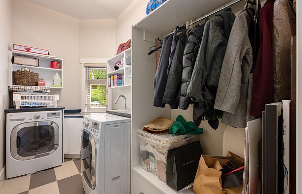 5483 Carnarvon Street Kerrisdale
