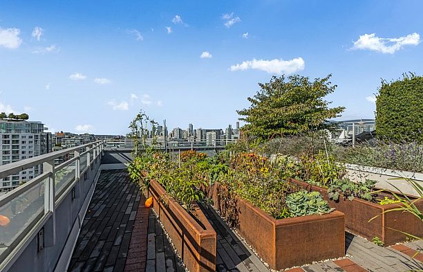 1801 111 E 1st Avenue Mount Pleasant VE