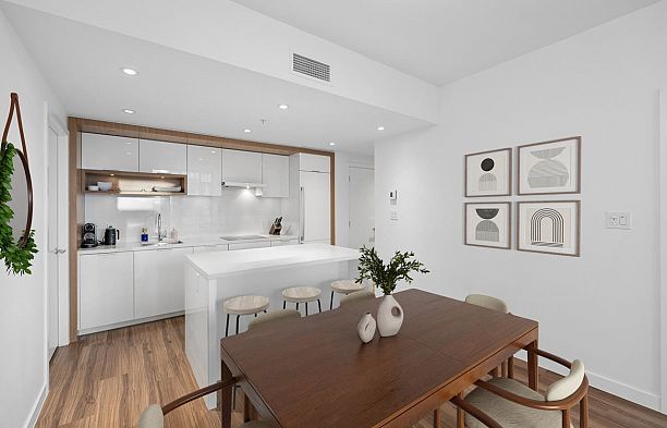 1411 1661 Quebec Street Mount Pleasant VE