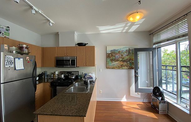 202 4479 W 10th Avenue Point Grey