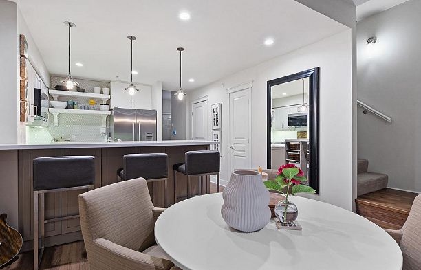 361 5790 East Boulevard Kerrisdale
