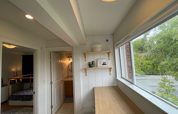 3550 Oak Street Cambie