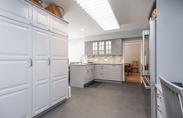 6297 Mackenzie Street Kerrisdale