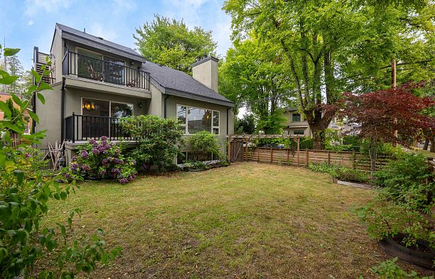 5483 Carnarvon Street Kerrisdale