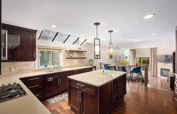 5483 Carnarvon Street Kerrisdale
