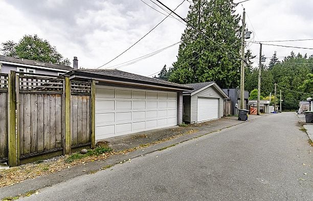 4063 W 33rd Avenue Dunbar