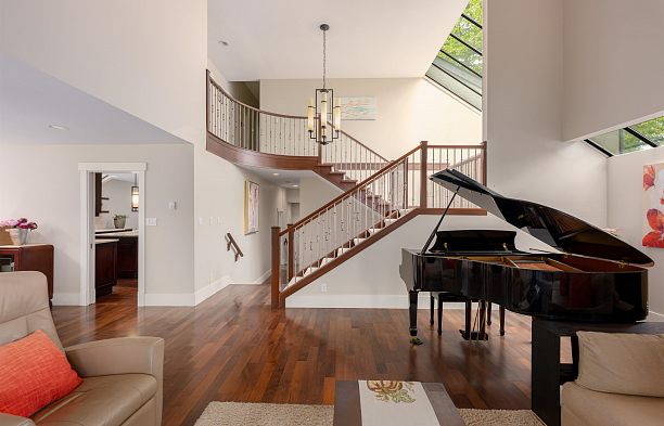 5483 Carnarvon Street Kerrisdale