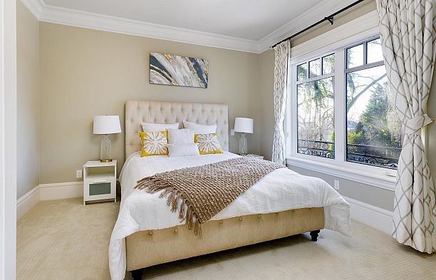 5826 Angus Drive South Granville