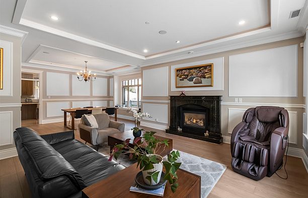5809 Cartier Street South Granville
