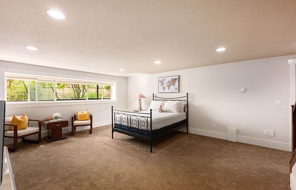 5483 Carnarvon Street Kerrisdale