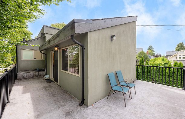 5483 Carnarvon Street Kerrisdale