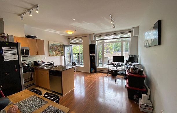 202 4479 W 10th Avenue Point Grey