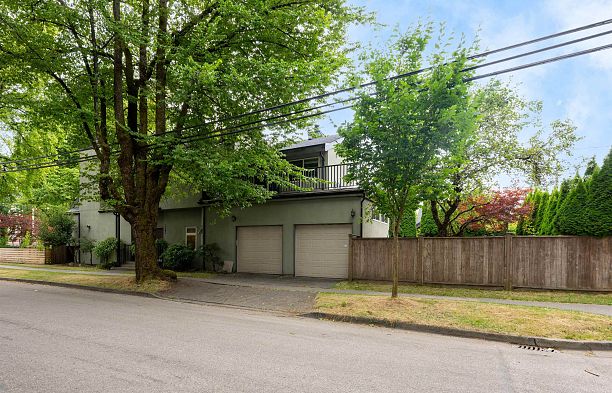 5483 Carnarvon Street Kerrisdale