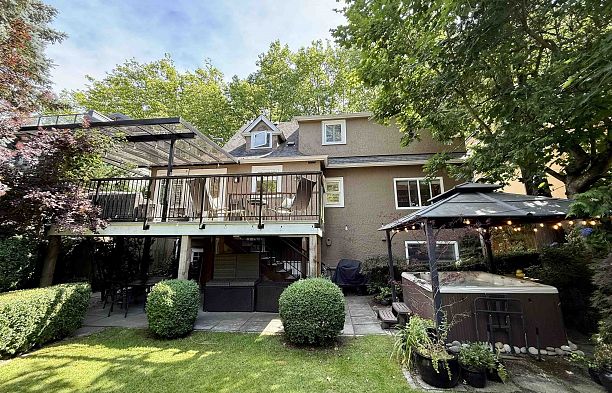 3821 W Broadway Point Grey