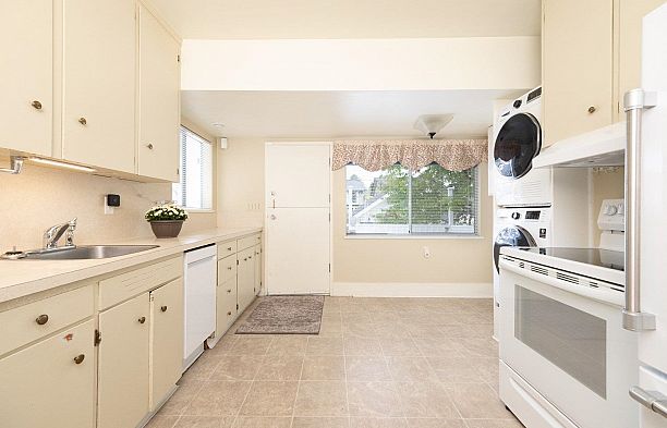 2839 W 38th Avenue Kerrisdale