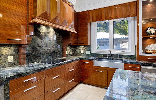 5826 Angus Drive South Granville