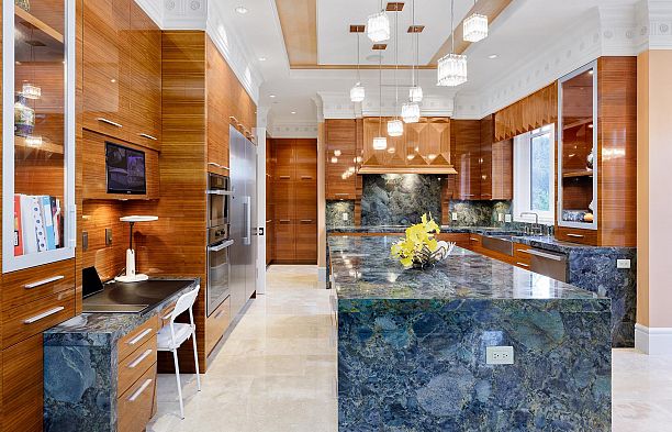 5826 Angus Drive South Granville
