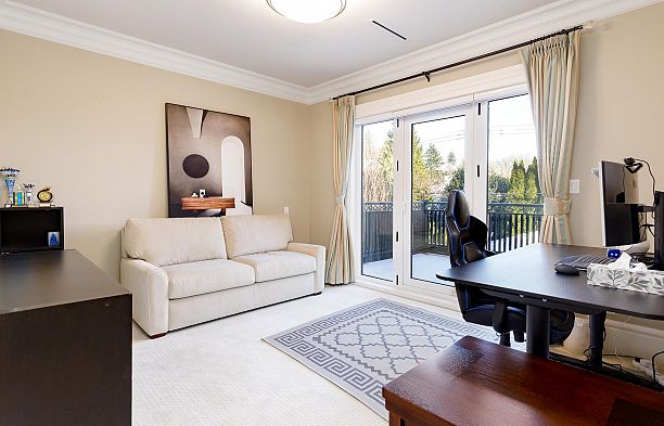5826 Angus Drive South Granville