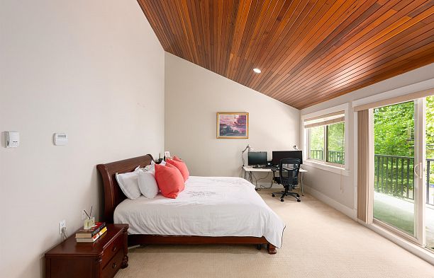 5483 Carnarvon Street Kerrisdale