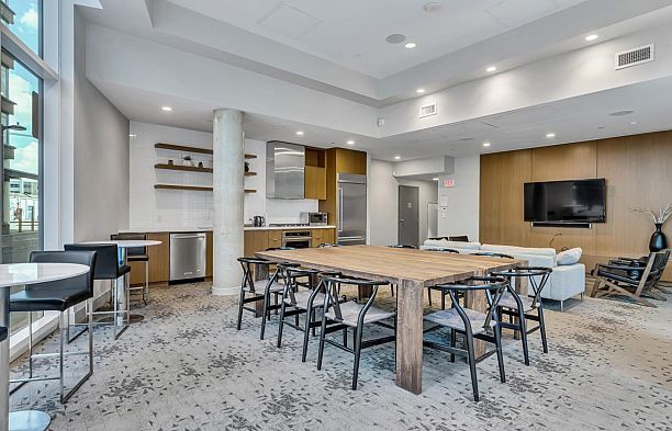 1801 111 E 1st Avenue Mount Pleasant VE