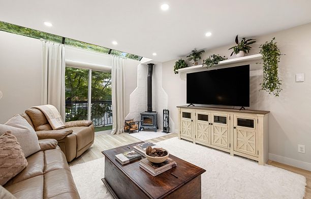 8 1285 Harwood Street West End VW