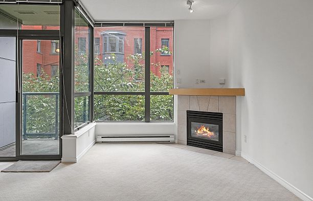 310 1239 W Georgia Street Coal Harbour