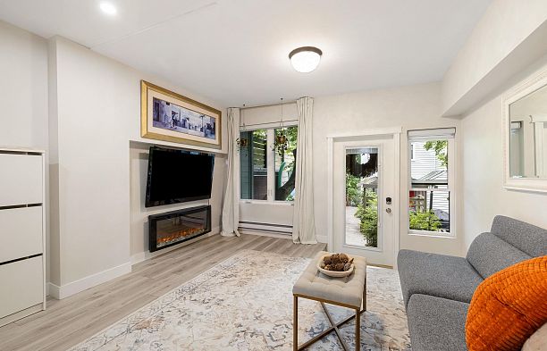 8 1285 Harwood Street West End VW