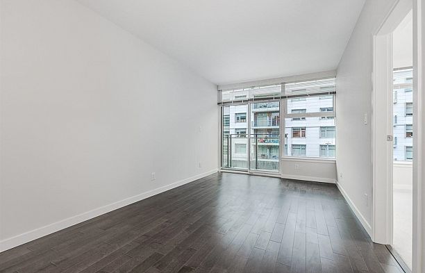 515 38 W 1st Avenue False Creek