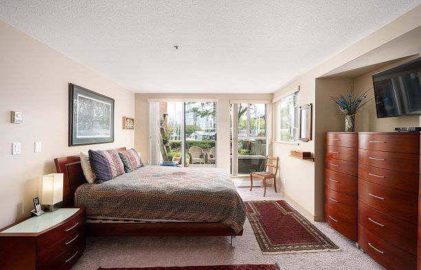 108 1502 Island Park Walk False Creek