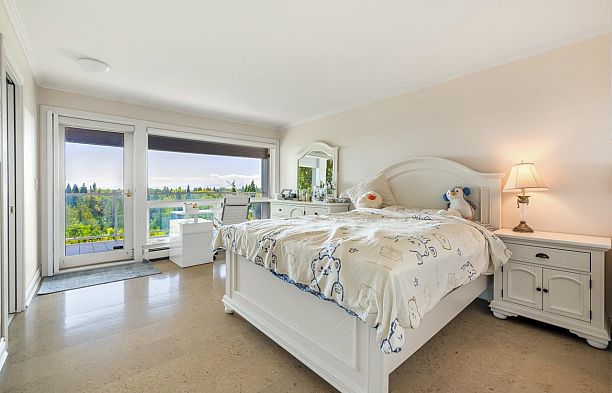 2408 SW Marine Drive Southlands