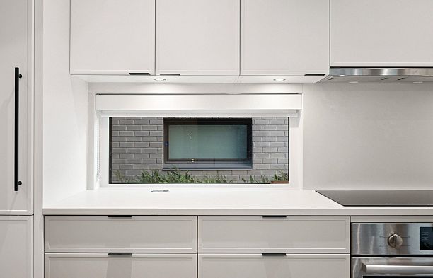 6840 Oak Street South Cambie