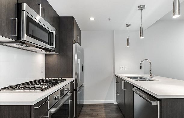 515 38 W 1st Avenue False Creek