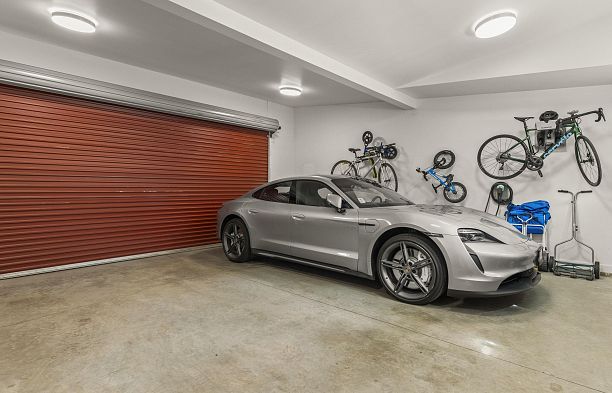 2861 W 13th Avenue Kitsilano