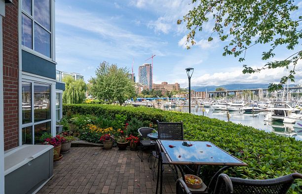 108 1502 Island Park Walk False Creek